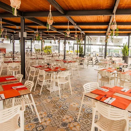 Aequora Lanzarote 4*