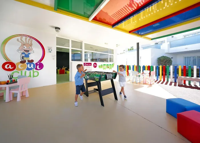 艾括拉兰萨罗特套房酒店 酒店