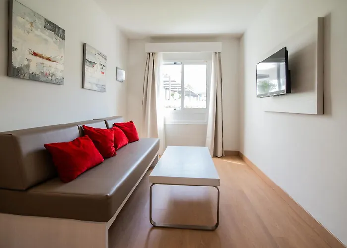 艾括拉兰萨罗特套房酒店 酒店 卡门港