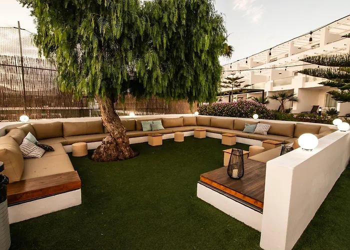 Отель Aequora Lanzarote Пуэрто дель Кармен