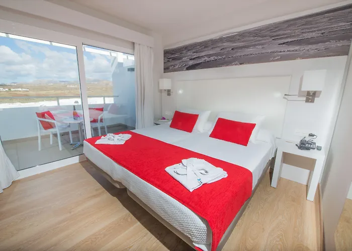 Aequora Lanzarote Отель