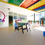 Aequora Lanzarote מלון
