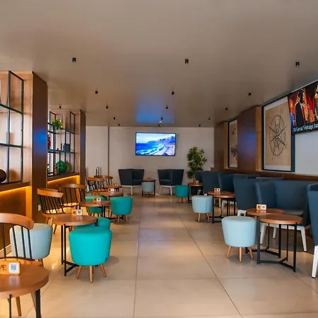 Aequora Lanzarote Otel 4*