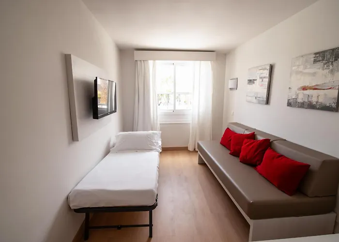 Hotel Aequora Lanzarote 4*