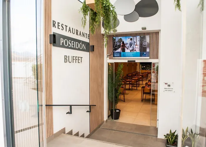 호텔 에쿠오라 란자롯 스위트 푸에르토 델 카르멘