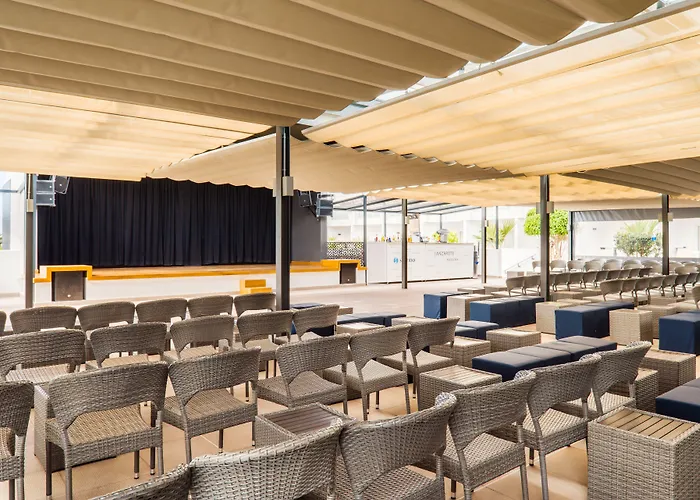 호텔 에쿠오라 란자롯 스위트 푸에르토 델 카르멘