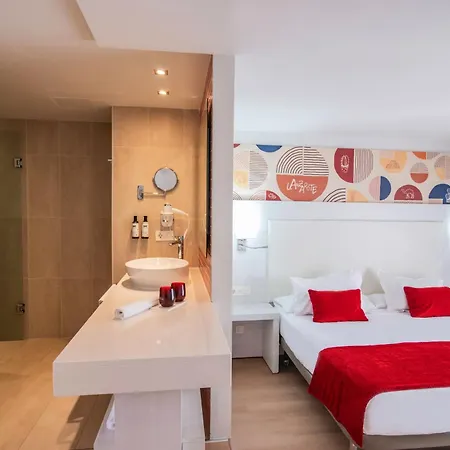 Aequora Lanzarote 4*