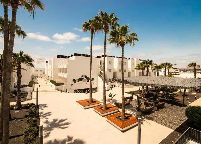 Aequora Lanzarote 4*